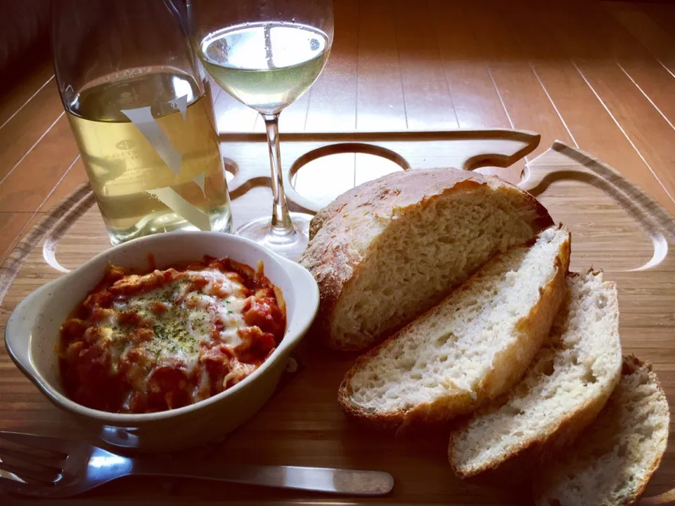 Chickpeas and Sausage Chili served with Homemade Pain de Lodeve ＊ひよこ豆&ソーセージのチリとロデヴ|Miboさん