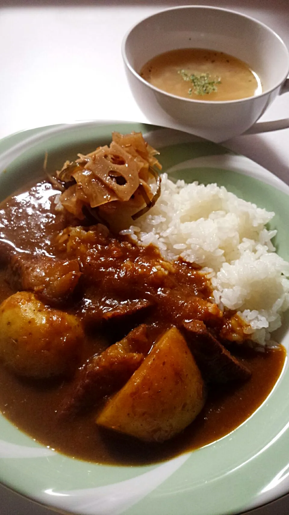 Snapdishの料理写真:sakurakoちゃんの福神漬けのためのカレー🍛|高野裕子さん