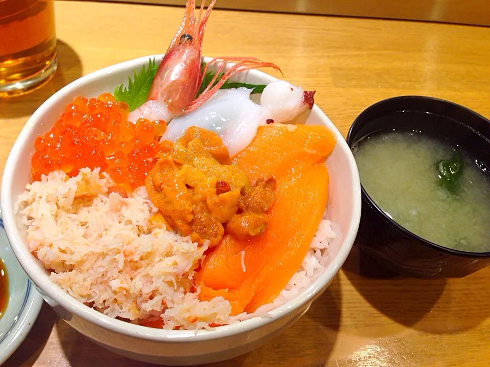 おまかせ海鮮丼  プラスうに|まきさん