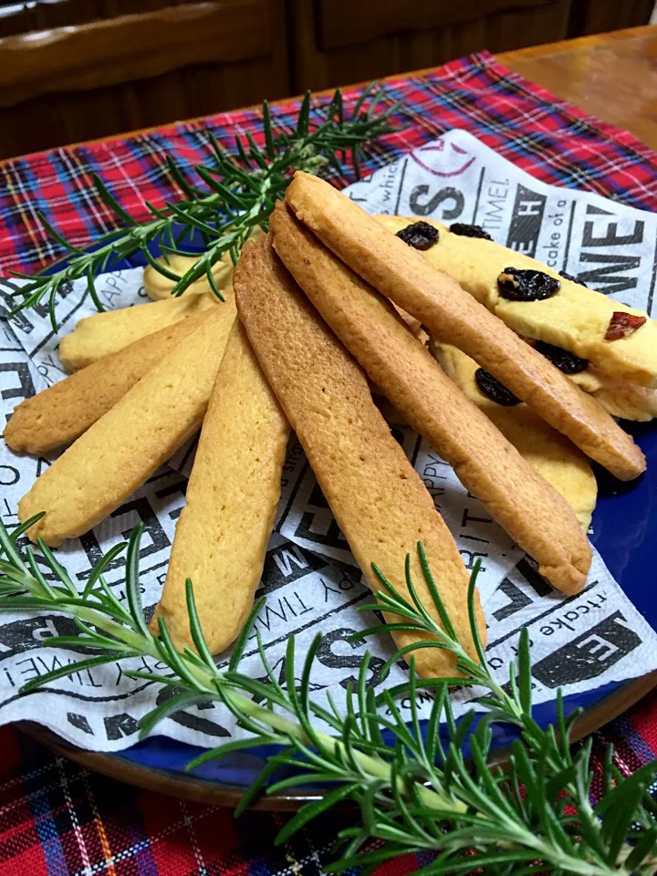 珈琲タ〜イム☕️💕クッキー🍪生地を冷凍しているのでいつでも15分で焼き上がり❗️|keikoさん