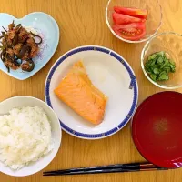 Snapdishの料理写真:清汁
昆布とかつお節のふりかけ|たれぶーさん