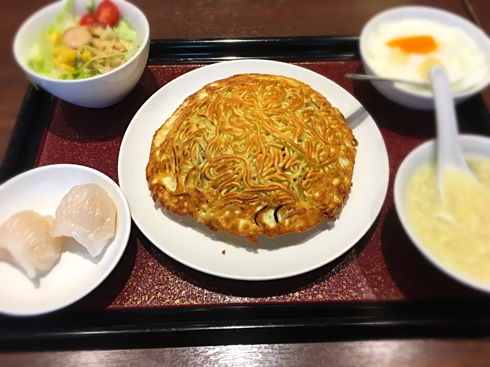 Snapdishの料理写真:梅蘭にて昼食|mokoさん