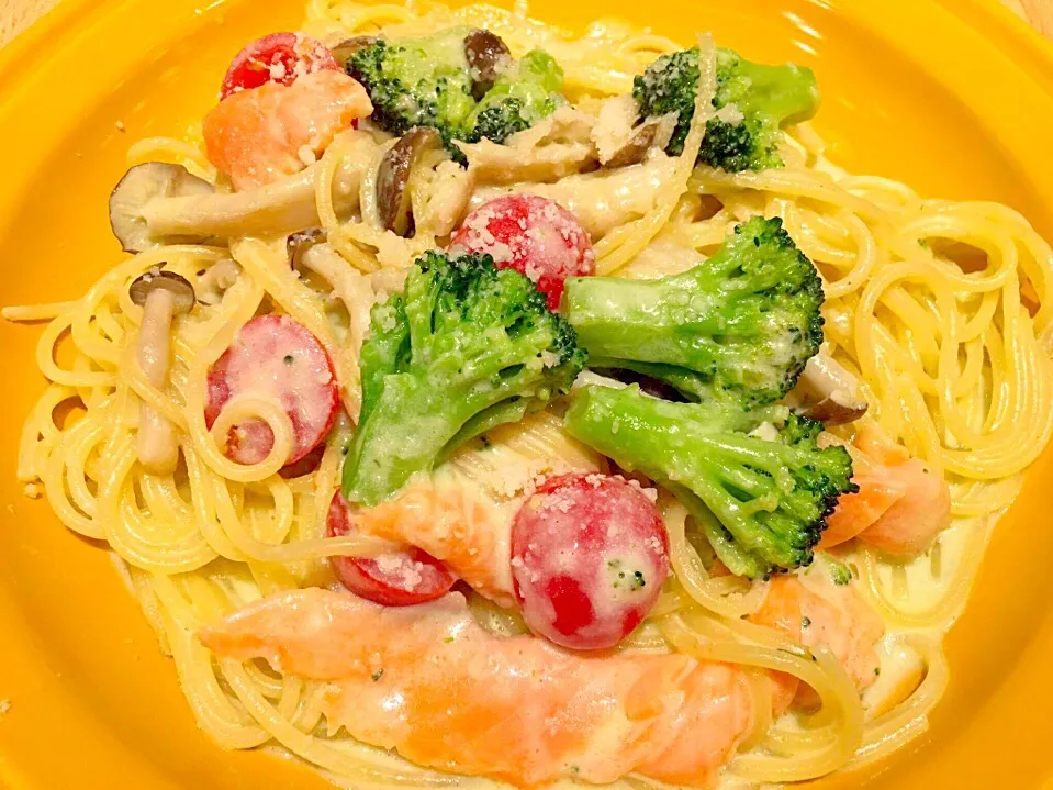 🐟Salmon & veggies🥗Spa🍝|山田さん