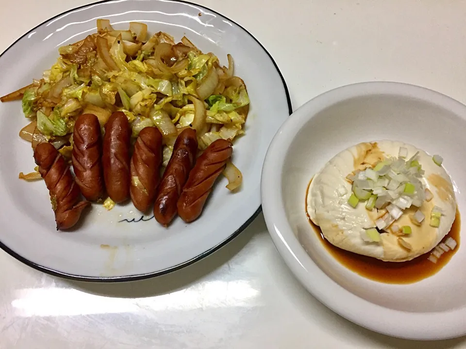 ウインナー野菜炒めとおぼろ豆腐|utayataさん