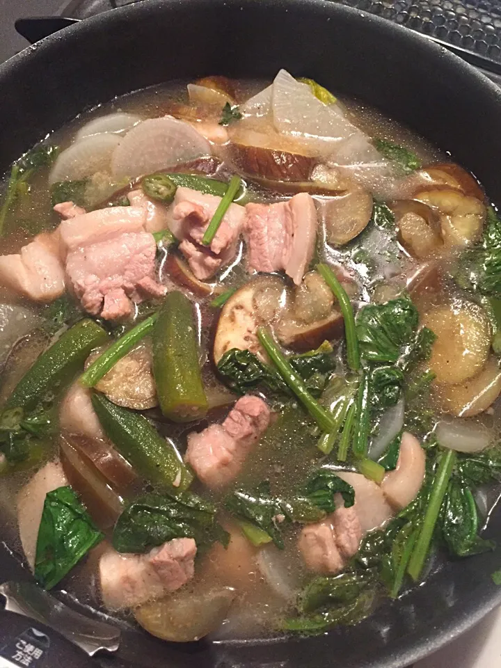 Sinigang na pork!|Reiko Araiさん