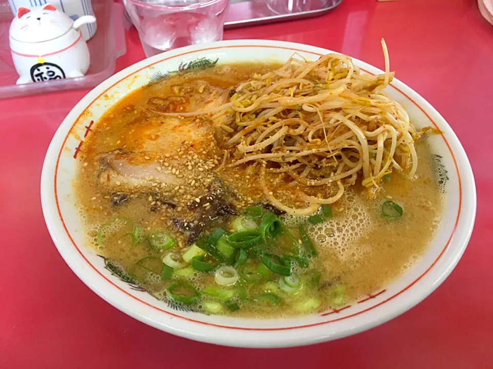 遠賀ラーメン『辛もやし味噌ラーメン』|コージ💫さん