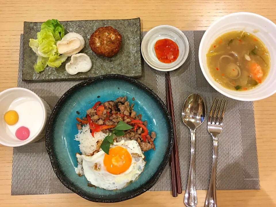 Thai basil pork and beef, prawn cake and tom yum soup.|Ong Sor Fernさん