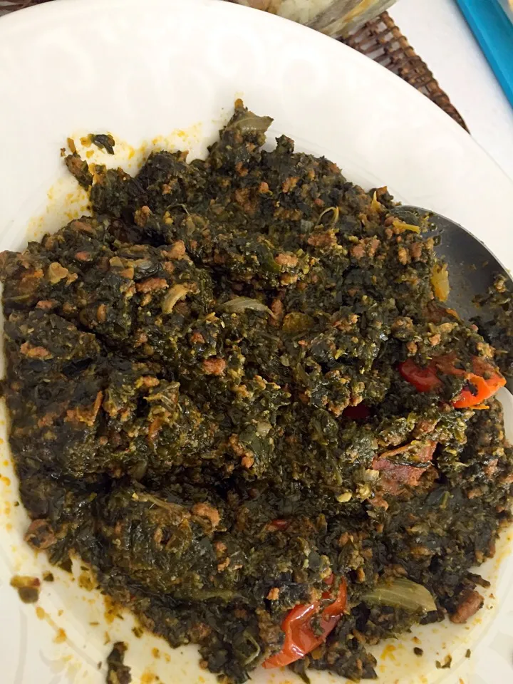 Snapdishの料理写真:Spinach beef|Ismahan Khanさん