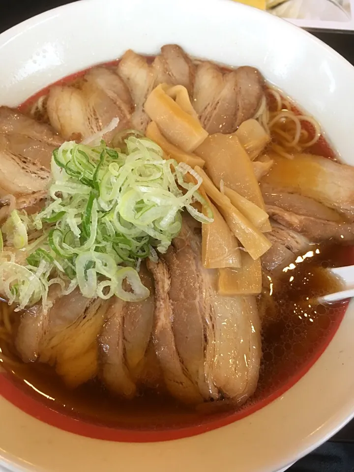 Snapdishの料理写真:豚バラチャーシュー細麺|猫舌ロビンさん