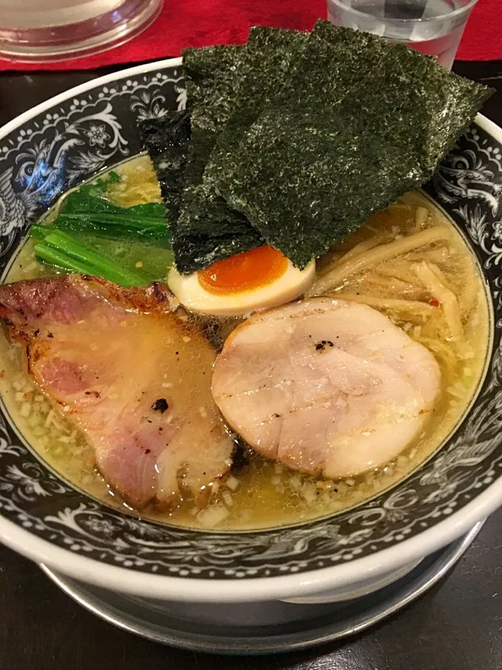 Snapdishの料理写真:中村屋の中村屋らーめん 塩＠海老名|Yasuhiro Koikeさん