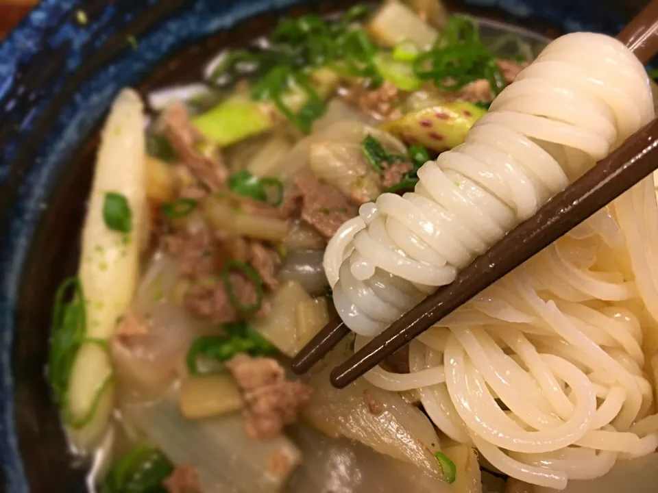 牛肉と山ウドのきんぴらそうめん4|半田手延べそうめんの店 阿波や壱兆さん