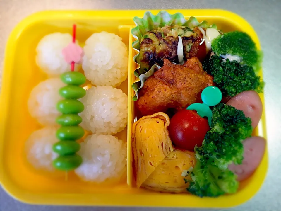 完食出来るかな？
コロコロおにぎり弁当(｡>ㅿ<｡)|けんママさん