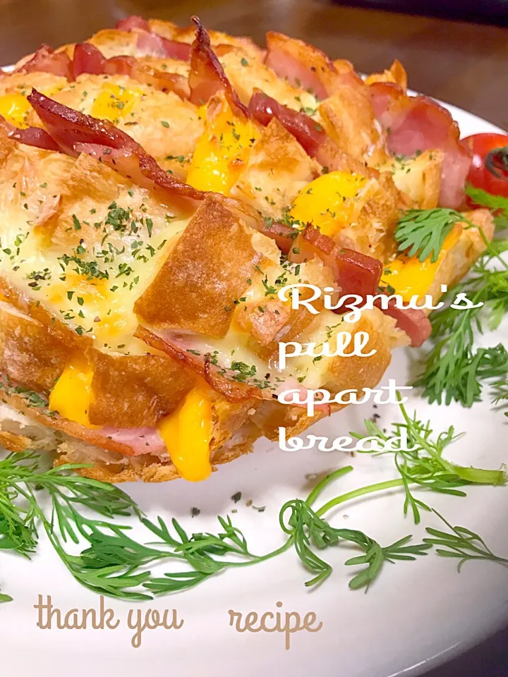 Rizmuさんの料理 PULL APART BREAD～フルーツパン&ベーコンチーズ～#ﾌﾟﾙｱﾊﾟｰﾄﾌﾞﾚｯﾄﾞ|このはさん