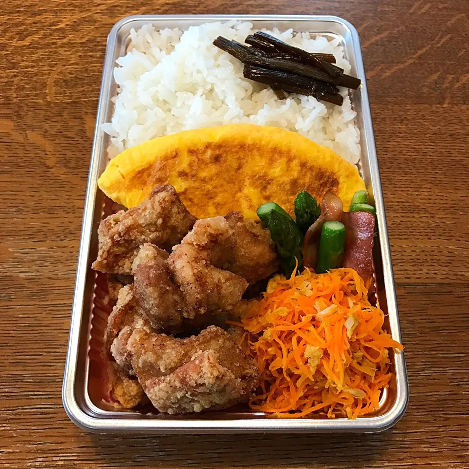 Snapdishの料理写真:高校生 フェリーde晩ご飯|tenoaさん