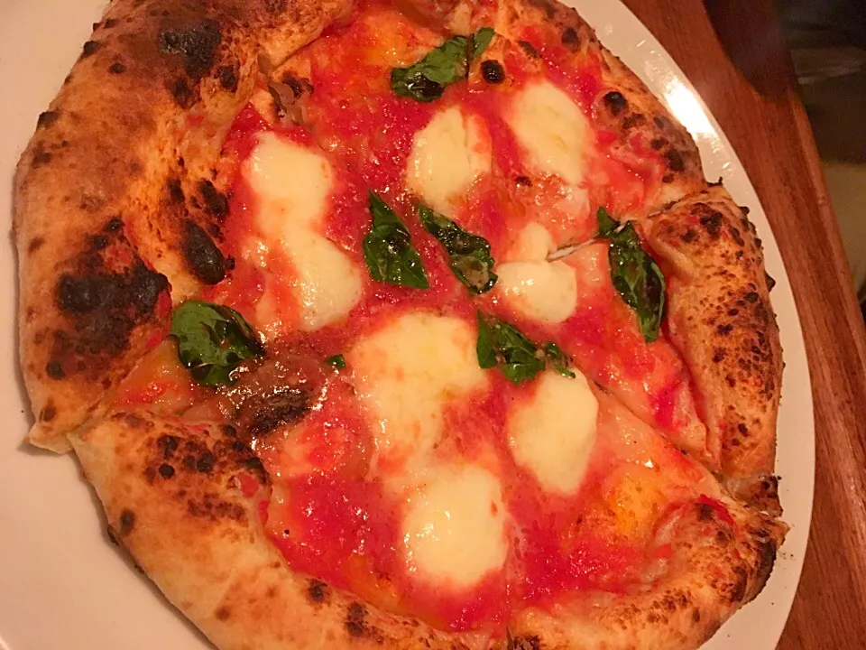 水牛モッツァレラのマルゲリータ|saturnさん