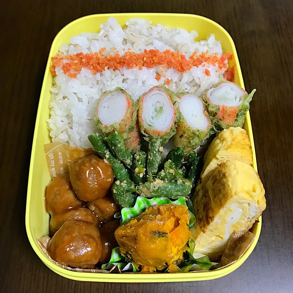 5/8 月曜日 お弁当🍱
旦那は9連休明けです。
頑張れー！！！！|palm👨‍❤️‍💋‍👨さん