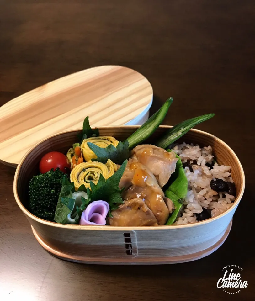 Snapdishの料理写真:今日の私のお弁当🍱♪フライパン🍳で簡単ローストチキン|とんちんさん