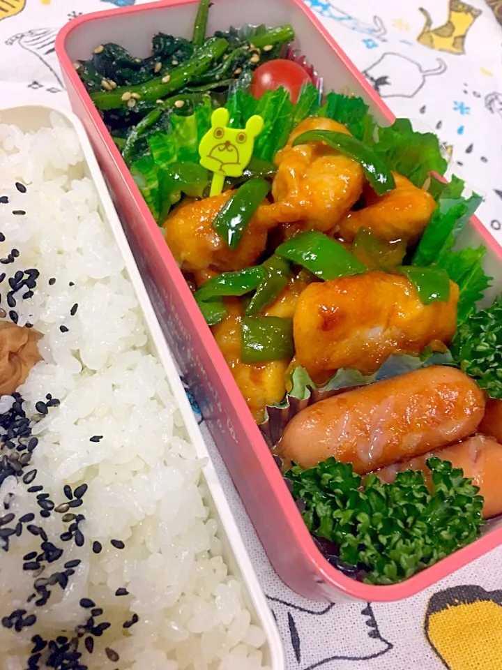 Snapdishの料理写真:鶏チリ弁当|かりんかさん