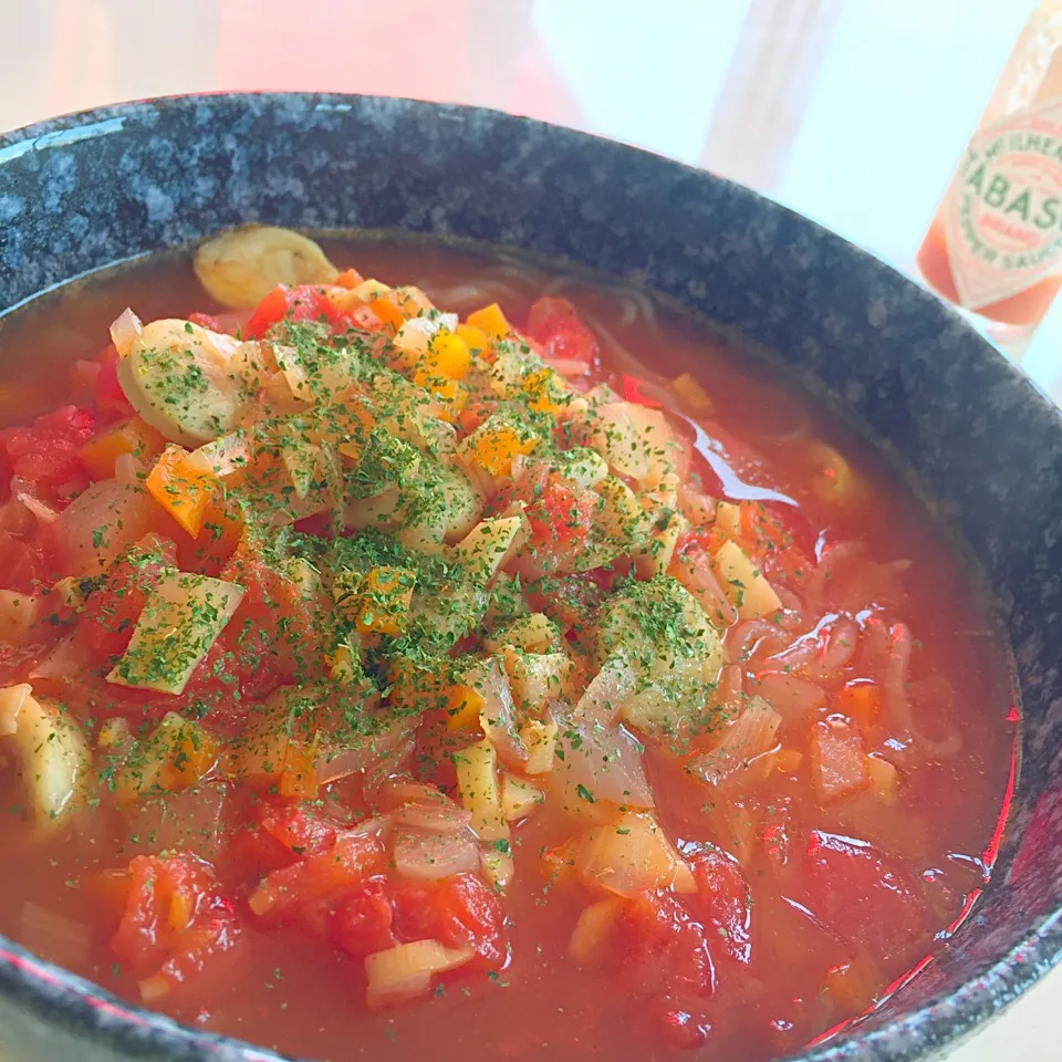 しらたきで作ったトマトスープパスタ風🍝|すいかみかんさん