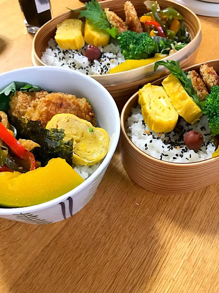 今日のわたし弁当🍱長男弁当🍱
長女弁当🍱
チキンカツ、カラフルピーマンとちくわのキンピラ、カボチャ煮🤗🎶|5ネコママさん