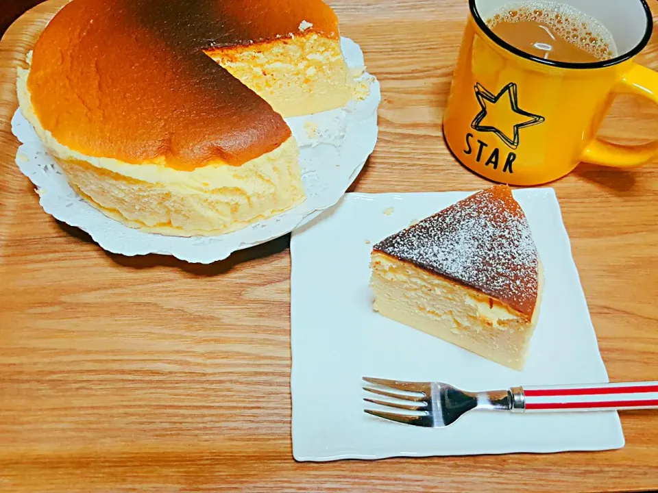 スフレチーズケーキ🍰🍴|meguさん