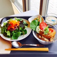 Snapdishの料理写真:ローカレーランチ！|Yumie Hanzawaさん