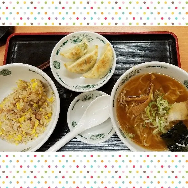 たまには日高屋のら、餃、チャセット！("⌒∇⌒")|ジロー7さん