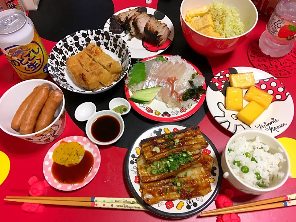 Snapdishの料理写真:きゃべつさらだたまごやきのせ
にぶた
あげみそやき
しゃうえっせん
すずきのさしみ
ちーずのくんせい
ちくわのかばやき
まめごはん|ミッキーまうすさん