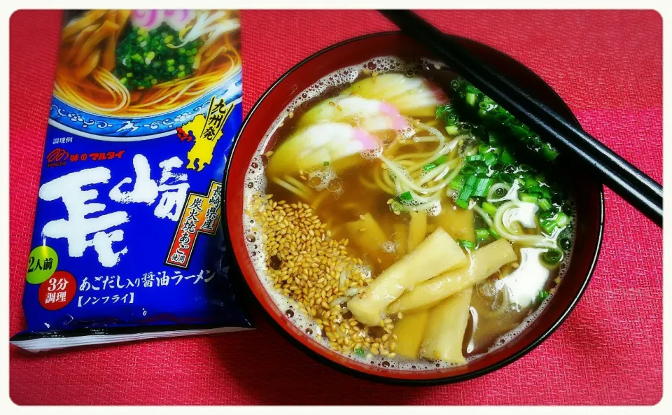 Snapdishの料理写真:5/9火曜日の朝ラー  醤油拉麺🍜|☆Yumi☆さん