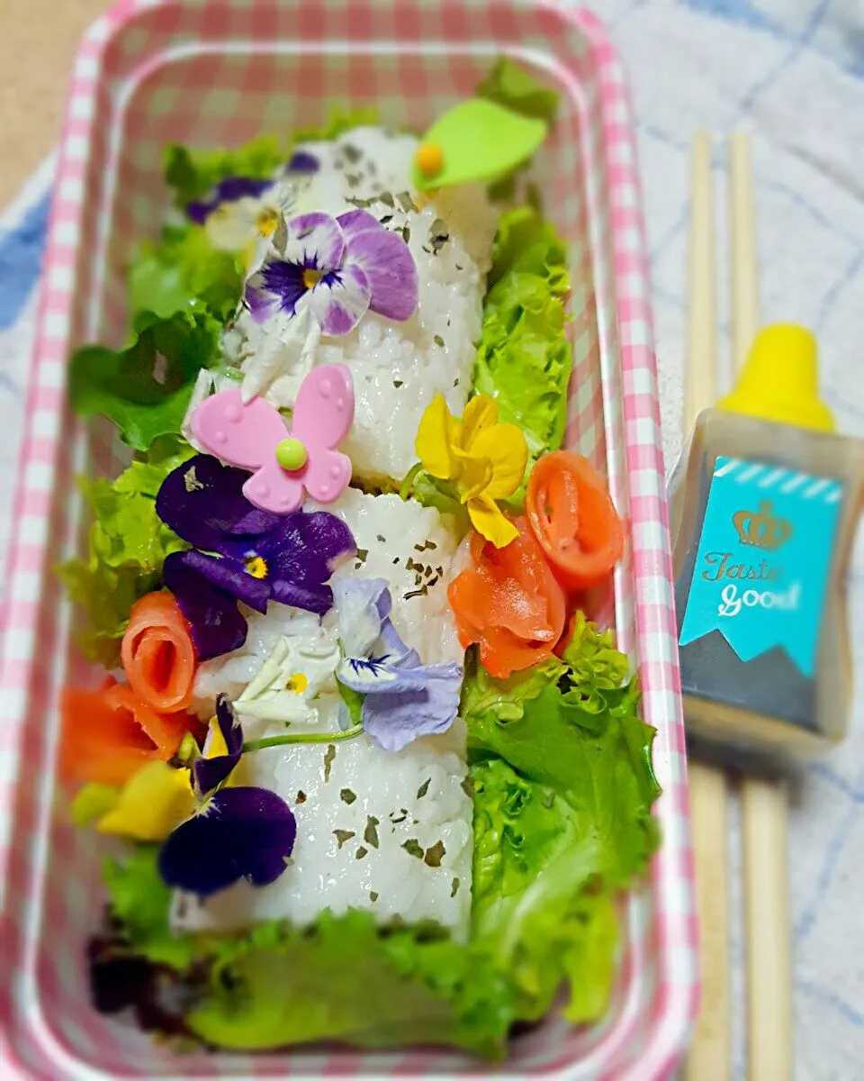 tuna sushi bento|Chua Jeanさん