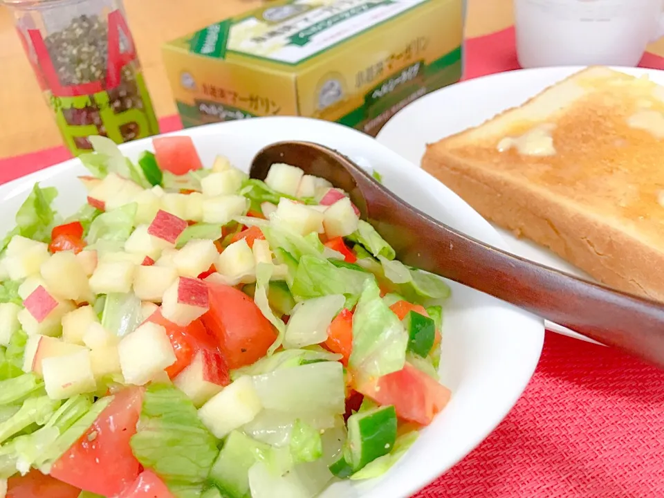 朝はチョップドサラダ🥗 #サラダ #小岩井マーガリン #ヘルシータイプ|川村大作さん