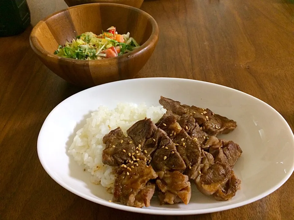 ステーキ丼|えりさん