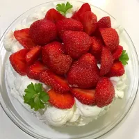 Snapdishの料理写真:苺のショートケーキ🍓|高戸 あおいさん