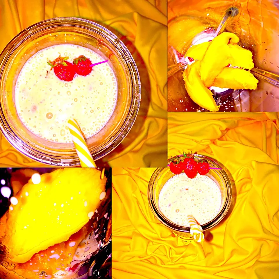 #Fruit #milkshake 
#Organic #strawberries 🍓 #mango, #milk and  #crashed #ice #cubes 💫🙋🏼|Delish&luxuriousさん