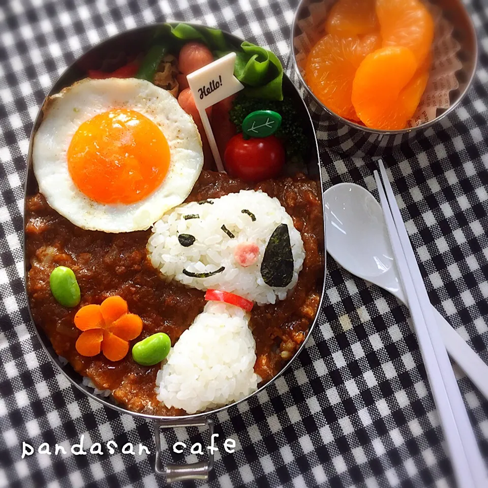 Snapdishの料理写真:JK娘のお弁当★スヌーピードライカレー|あおぱんださん