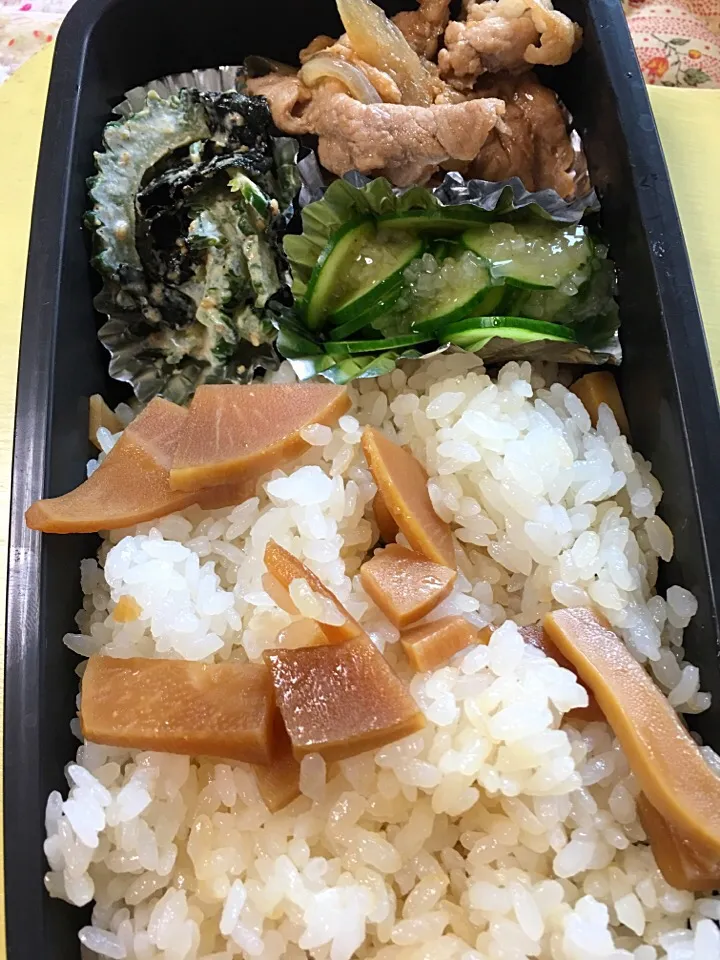 筍寿司 ゴーヤ胡麻マヨ和え 焼肉 キュウリサラダ弁当|Kumiko Kimuraさん