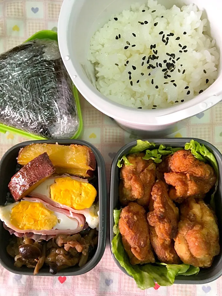 5月12日息子弁当
唐揚げ
ハムエッグ シメジと牛肉の時雨煮 さつま芋バター甘炒め
梅干しおむすび|オリーブさん