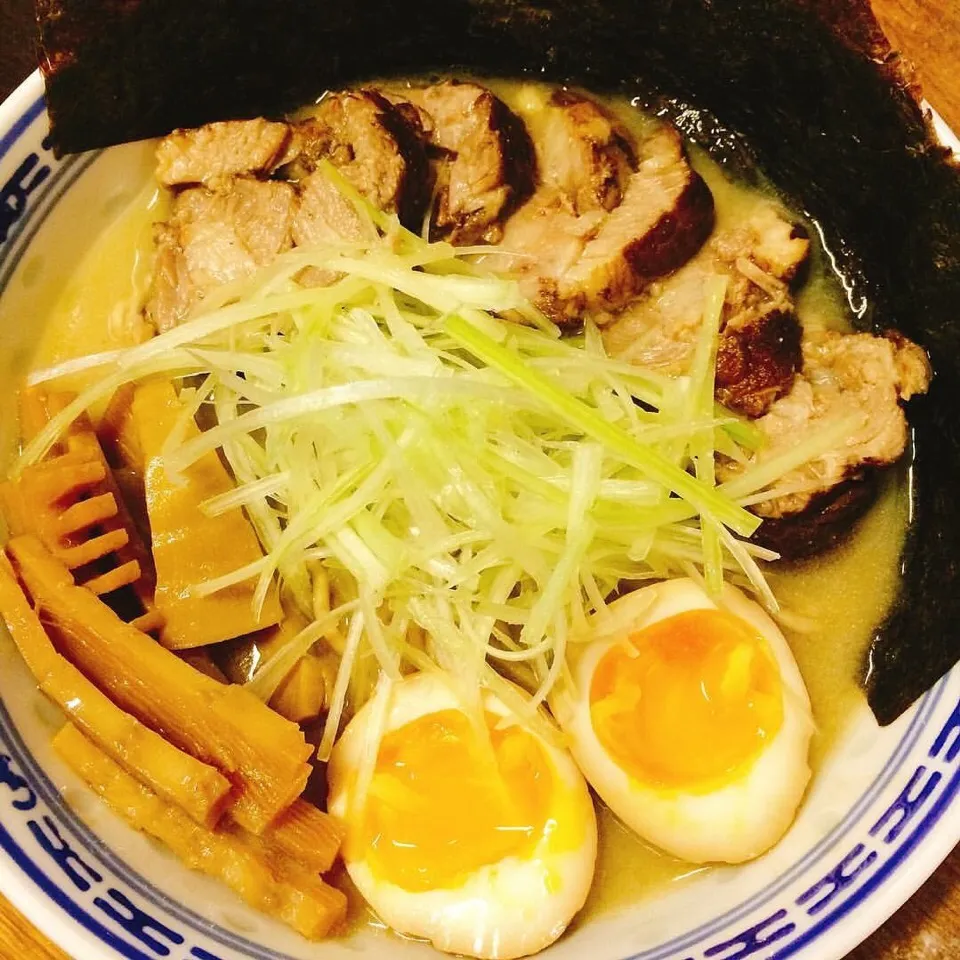 Snapdishの料理写真:Japanese Cha Siu Miso Ramen|Jessie Shareさん