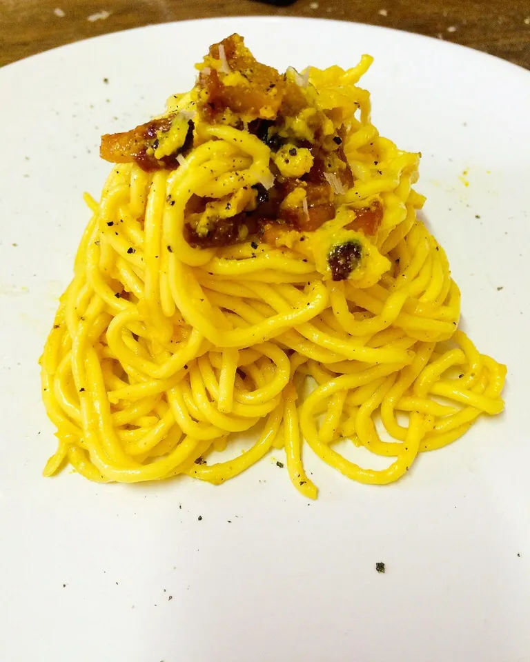 Snapdishの料理写真:Real #carbonara Spaghetti|Jessie Shareさん