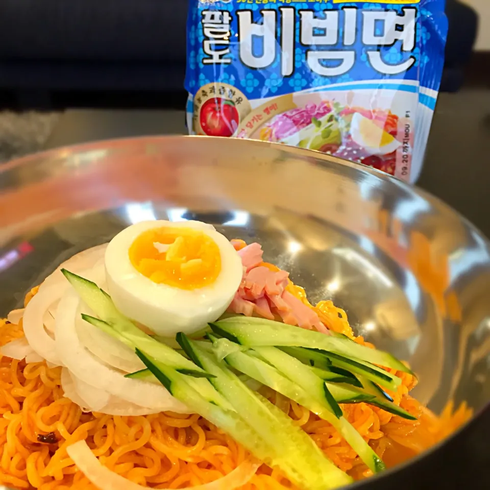 インスタントのビビン麺🌶辛い🌶 #비빔면|ヨッチャンさん