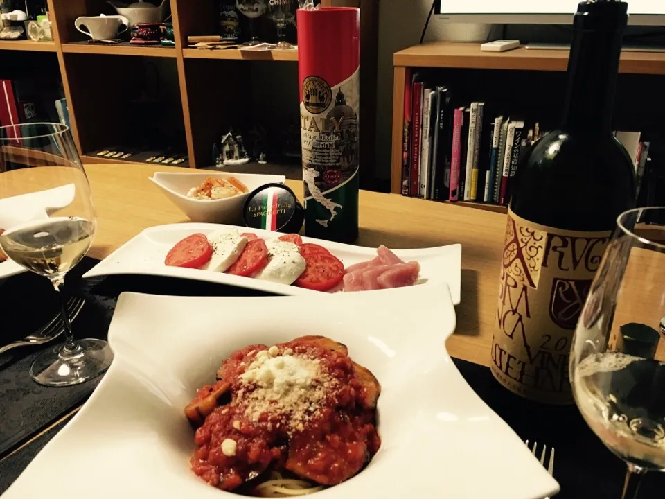 イタリアのお土産で夜ご飯🍷|csigapogiさん