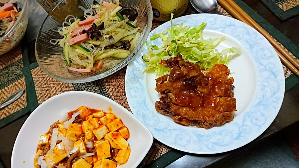 Snapdishの料理写真:春雨サラダ&鳥の唐揚げ&麻婆豆腐|まぐろさん