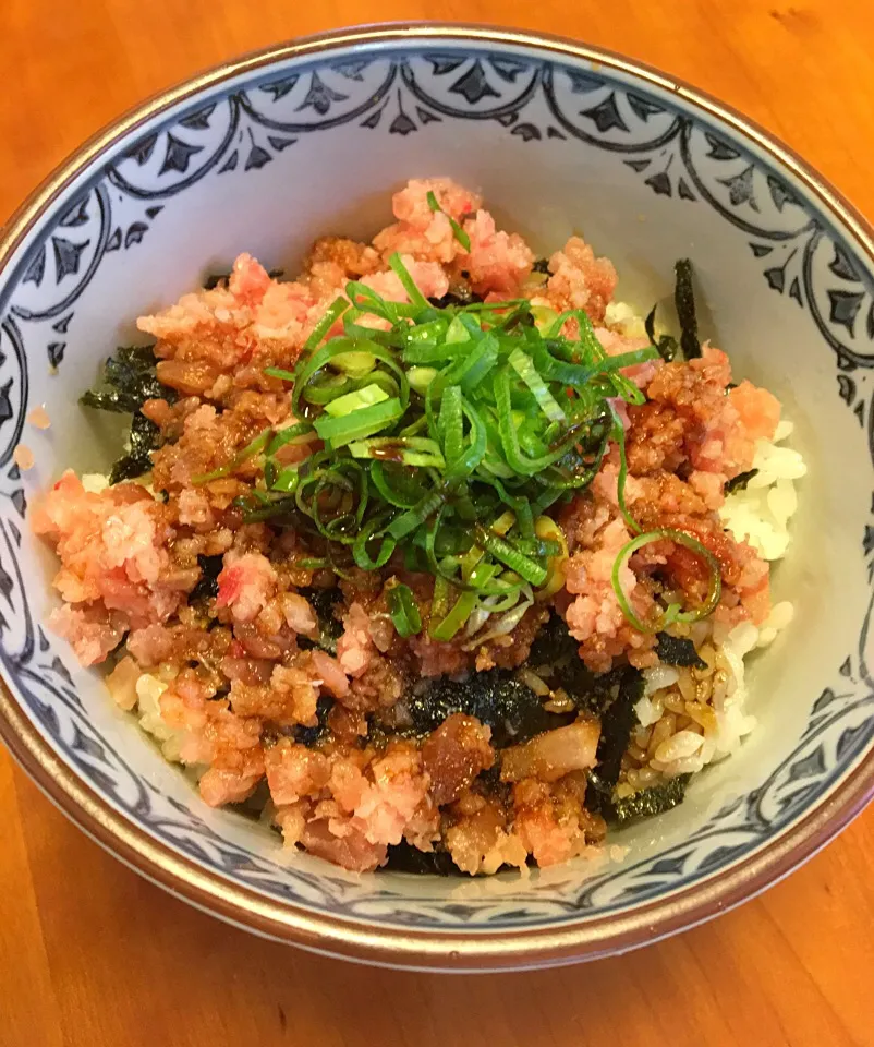 Snapdishの料理写真:日曜日のランチは
ネギトロ丼❗️|みゆさん