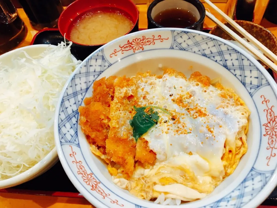 Snapdishの料理写真:カツ丼|ますおさん