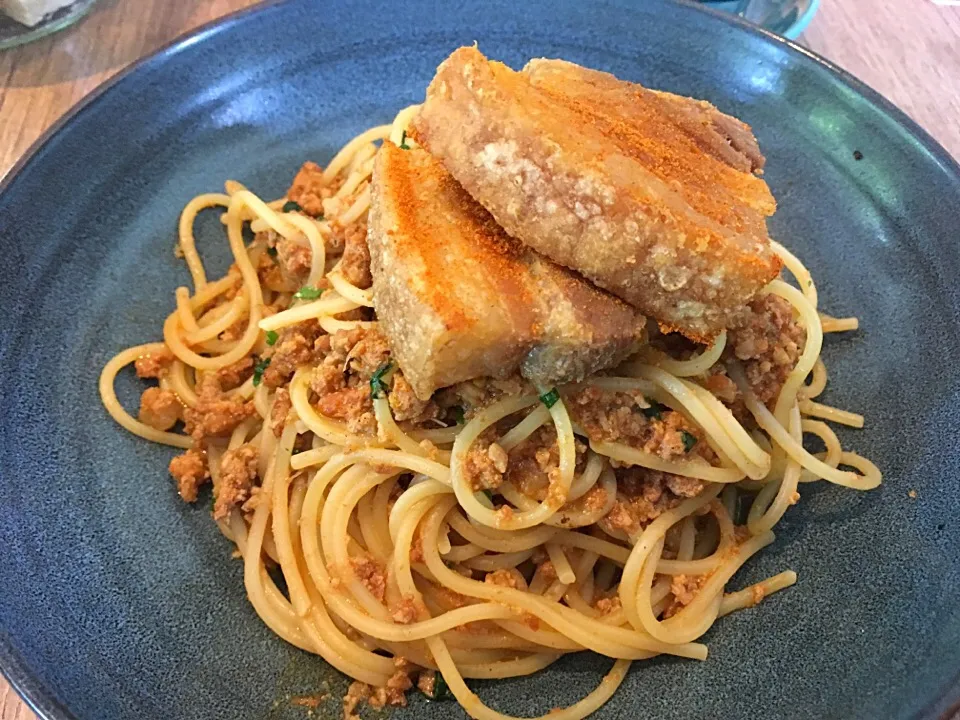 Pasta with beef ragu and crispy pork belly @ Canopy|Ong Sor Fernさん