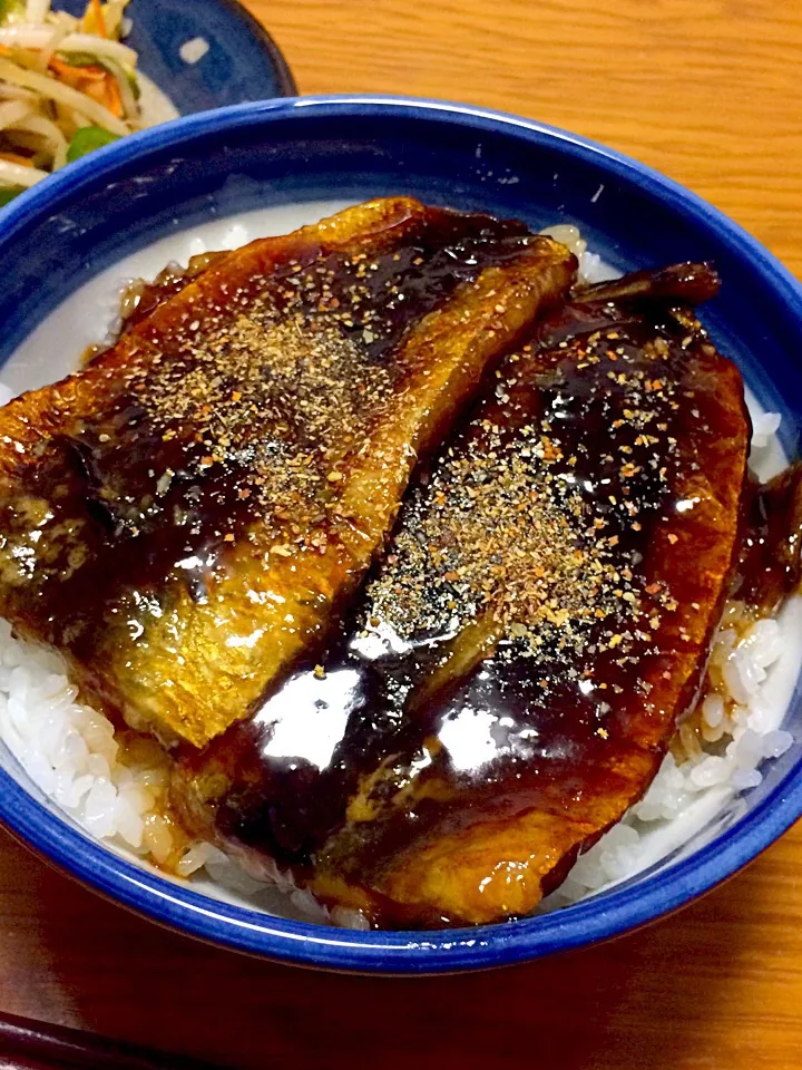 Snapdishの料理写真:いわしの蒲焼き丼|風流料理人さん