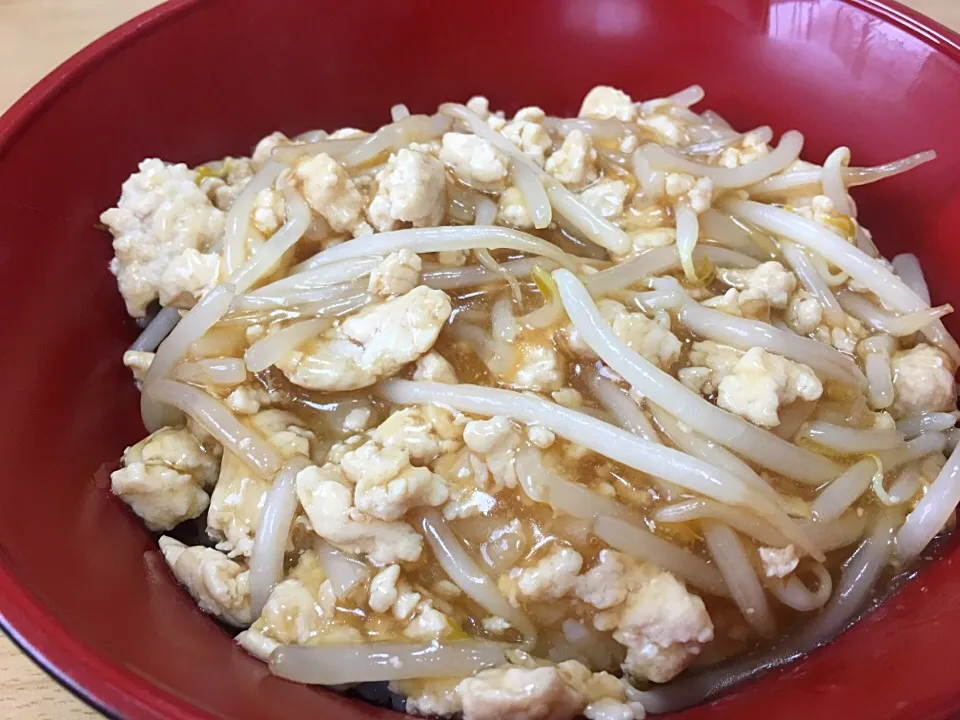 もやしとひき肉のあんかけ丼|むぎちゃさん