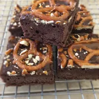 Caramel pretzel brownie|violetaさん