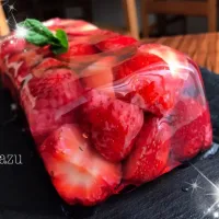 アガーで贅沢🍓ゼリー٩(๑´3｀๑)۶