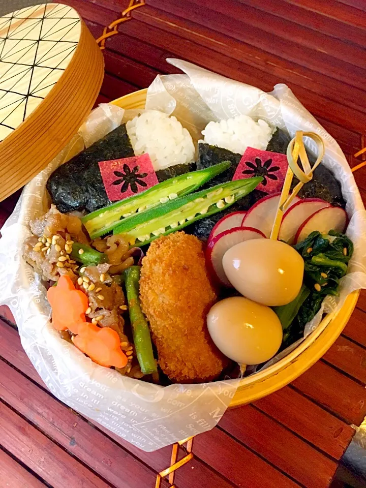 ご飯炊けなかった…急遽コンビニ🍙入れちゃいましたランチ(^◇^;)|ききさん